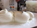 Mozzarella bufala Dop-Deliveroo, insieme promozione e tutela (ANSA)