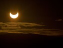 Un'eclissi parziale di Sole (fonte: Rhys Jones, da Wikipedia) (ANSA)