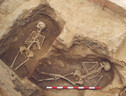 Due sepolture nella necropoli di Vila de Madrid a Barcellona (fonte: MHCB, CC-BY 4.0) (ANSA)