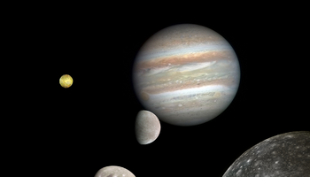 Giove con alcune delle sue numerose lune (fonte: CactiStaccingCrane da Wikipedia) (ANSA)
