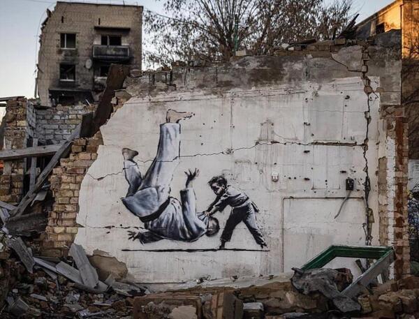Una delle opere di Banksy apparse in Ucraina © ANSA