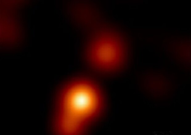 Una delle immagini del quasar Nrao 530 ottenute dalla collaborazione Eht  (fonte: Jorstad et al., ApJL, 2023) © Ansa