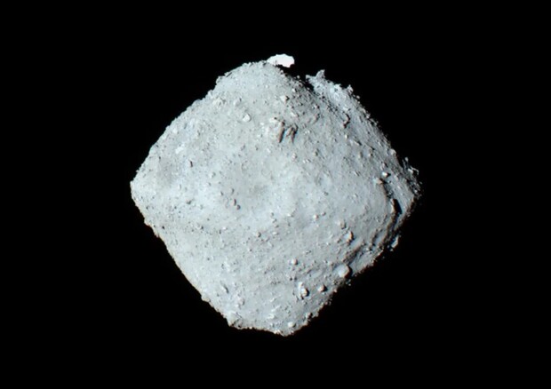 L'asteroide Ryugu (fonte: ISAS/JAXA) © Ansa