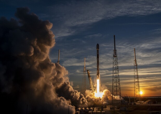Lanciati da SpaceX i primi satelliti Starlink di nuova generazione (fonte: SpaceX) © Ansa