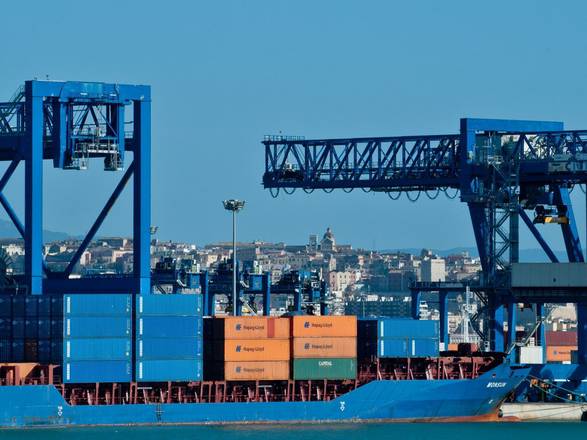 Porti: Cagliari in crisi, si inasprisce la lotta dei lavoratori