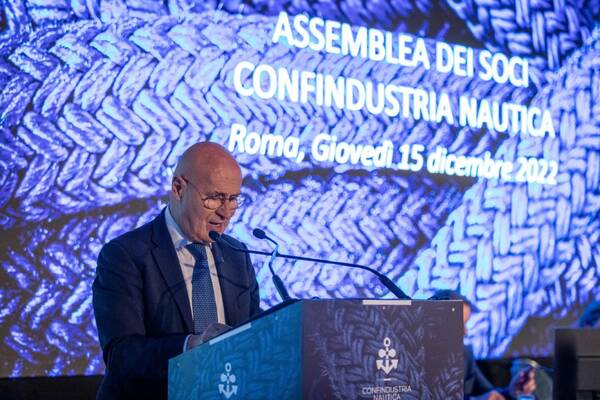 Balneari:Confindustria nautica a premier,necessarie norme ad hoc