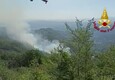 Incendio boschivo nel Monferrato, Canadair in azione (ANSA)