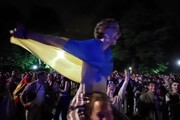 Torino, i festeggiamenti all'Eurovision village per la vittoria dell'Ucraina