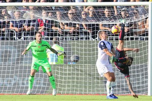 Serie A: Cagliari-Chievo 2-1  (ANSA)