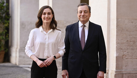 Mario Draghi e Sanna Marin (ANSA)