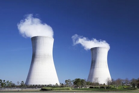 Una centrale per la produzione di energia nucleare (fonte: Rawpixel)