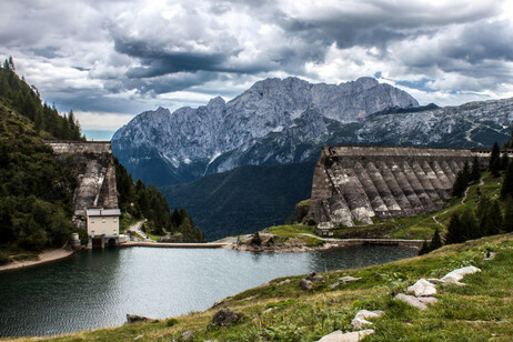Mattarella,Italia non dimentica disastro della diga di Gleno