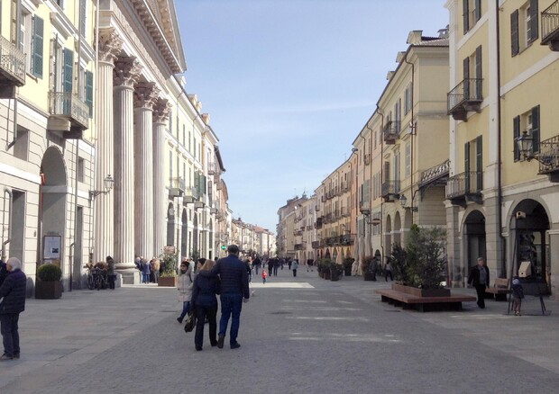 Via Roma nel centro di Cuneo (foto: ANSA)