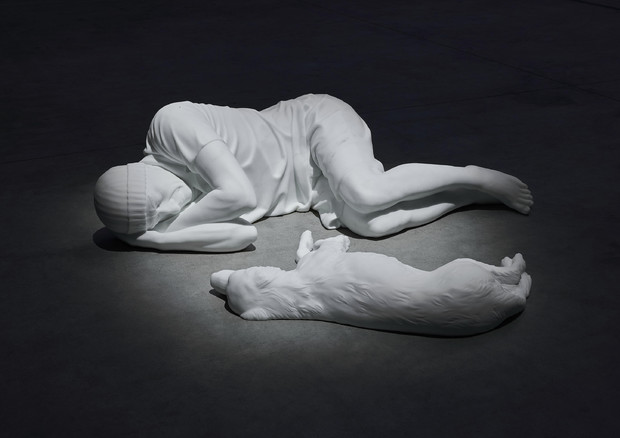 Maurizio Cattelan 'Breath Ghosts Blind © ANSA