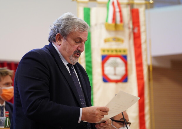 Il presidente della Regione Puglia, Michele Emiliano (foto: ANSA)