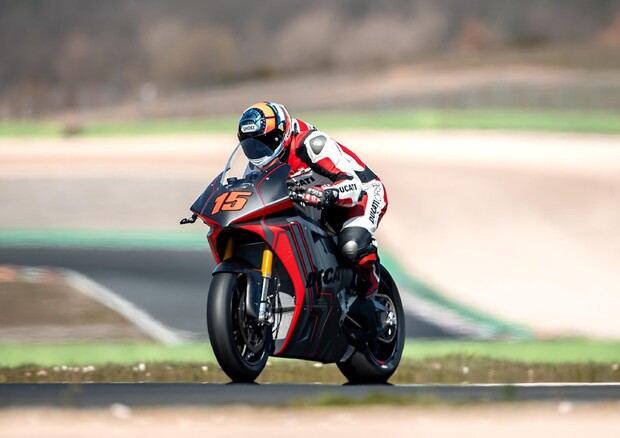 Ducati scende in pista per il Mondiale MotoE 2023 (ANSA)