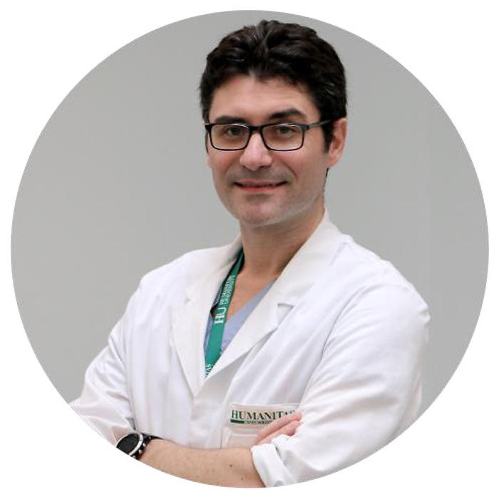 Maurizio Cecconi Professore di anestesia e cure intensive all'Università Humanitas di Milano, è  stato definito da Jama (il giornale dei medici americani) uno dei tre eroi mondiali della pandemia (foto: ANSA)