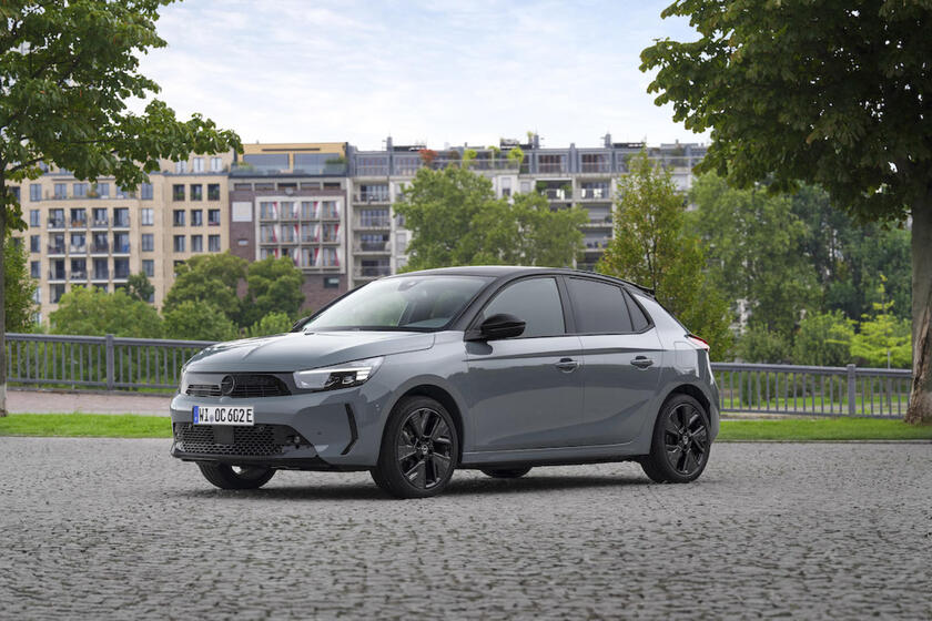 Nuova Opel Corsa Electric e-GS - RIPRODUZIONE RISERVATA