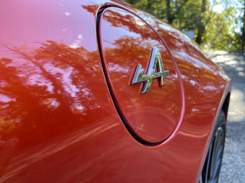 Alpine A110 GT, la piccola e incorreggibile rubacuori © ANSA/Web