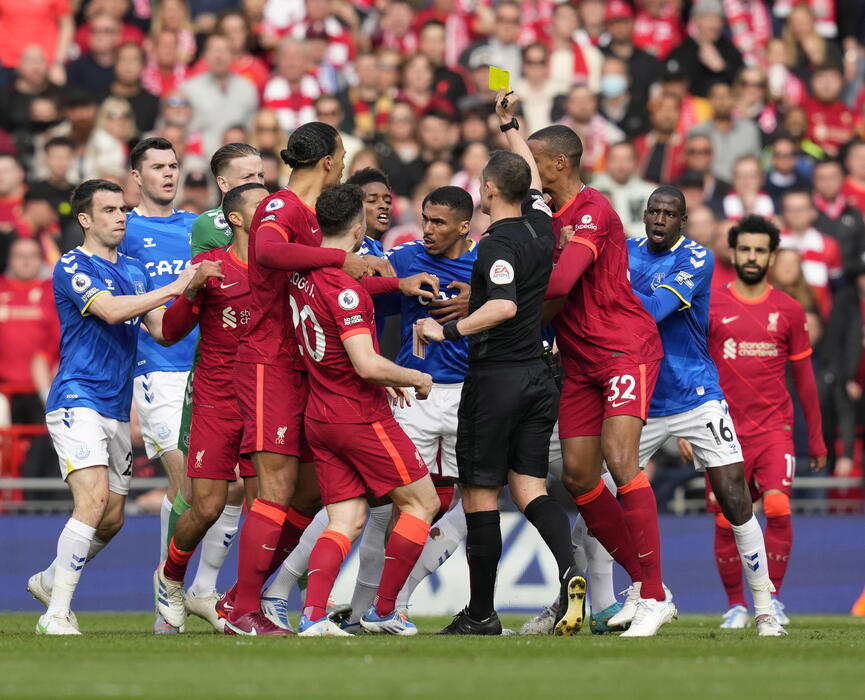 Premier: Liverpool-Everton 2-0 © 