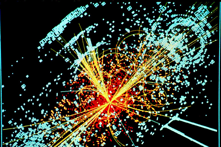 Esempio di un evento che ha rilevato il bosone di Higgs, nell 'acceleratore Lhc del Cern (fonte: Lucas Taylor / CERN) - RIPRODUZIONE RISERVATA