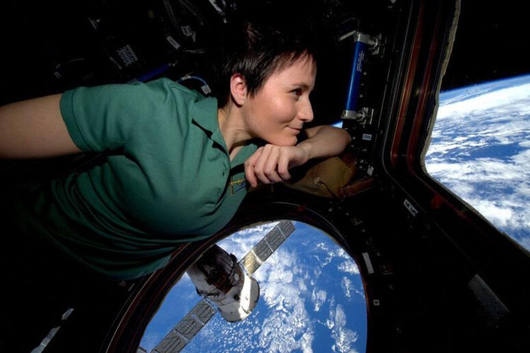 L 'astronauta Samantha Cristoforetti, dell 'Esa - RIPRODUZIONE RISERVATA