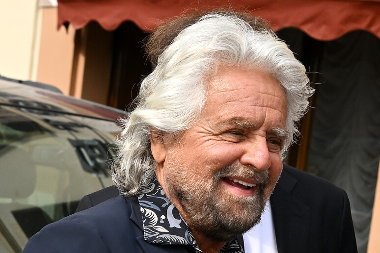Beppe Grillo in un 'immagine del 27 giugno scorso - RIPRODUZIONE RISERVATA