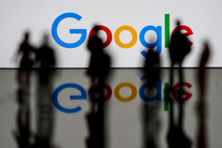 Google, 2500 dipendenti lavoreranno senza internet © ANSA/AFP