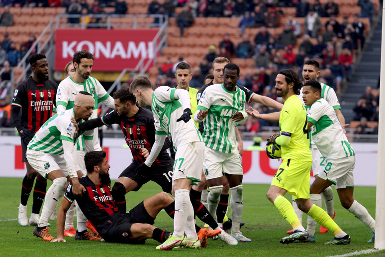 Soccer; serie A: Ac Milan vs Sassuolo - RIPRODUZIONE RISERVATA