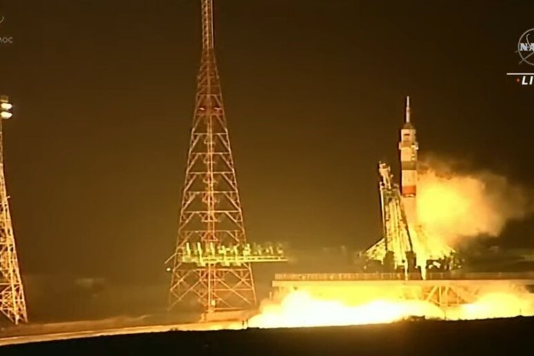 Il lancio della navetta russa Soyuz M23 (fonte: NASA TV) - RIPRODUZIONE RISERVATA