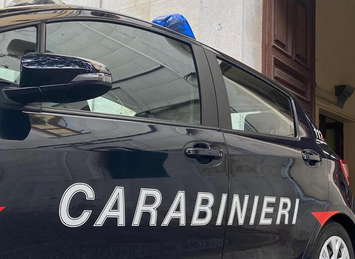 Controlli dei carabinieri. Immagine d 'archivio - RIPRODUZIONE RISERVATA