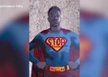 Caso Vinicius, il calciatore come Superman nel murale di TvBoy