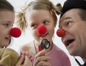 I clown dottori riducono l'ansia dei bimbi nei Pronto Soccorso  (ANSA)