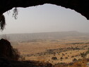 Panorama dalla grotta che mostra le aree pianeggianti ai piedi dei Monti Zagros, nel Kurdistan iracheno, dove è stato prelevato il deposito minerale (Fonte: Cnr-Igg / Università degli Studi di Milano) (ANSA)
