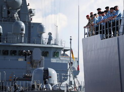 Missione navale Ue Irini ospita tirocinio giovani laureati (ANSA)