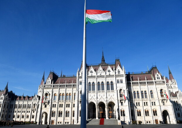 Via libera Ue agli aiuti ungheresi per lo stoccaggio dell'elettricità © EPA