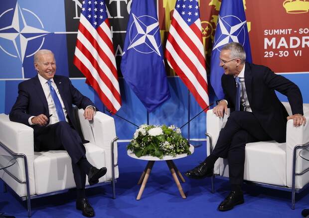 Svezia e Finlandia nella Nato. Biden annuncia più forze Usa in Europa, anche in Italia © EPA