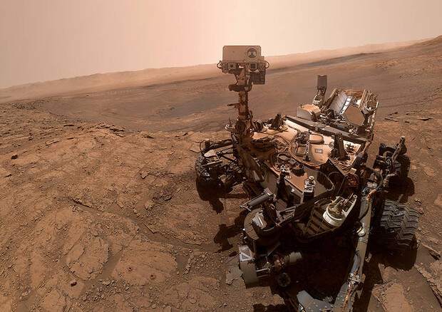 Il rover Curiosity della Nasa, da dieci anni su Marte (fonte: NASA/JPL-Caltech/MSSS) © Ansa
