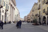 Via Roma nel centro di Cuneo (ANSA)