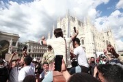 Milano, manifestazione a sostegno della Palestina in piazza Duomo