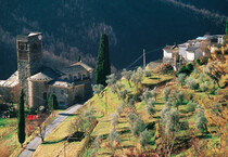 Turismo Liguria: Abbazia del Borzone (ANSA)