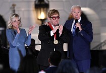 Biden celebra Elton John, 'sono suo fan,sua musica rende liberi' (ANSA)