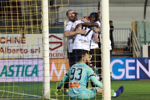 Serie A: Parma-Genoa 1-0 (ANSA)