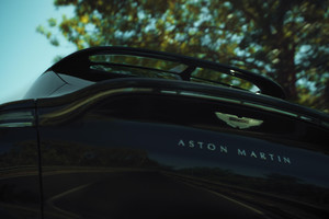 Aston Martin DBX, debutto cinematografico con Guadagnino (ANSA)