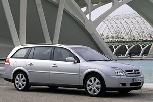 Opel Vectra, 'best in class' tra le station wagon (ANSA)