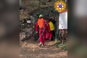 Salvo speleologo ferito in grotta nel Varesotto (ANSA)