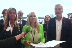 Alessandra Mussolini: "In mostra al Parlamento europeo le eccellenze della Toscana" (ANSA)