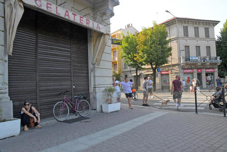 Ucciso in piazza: presidio per Musta, 'Adriatici assassino' © ANSA