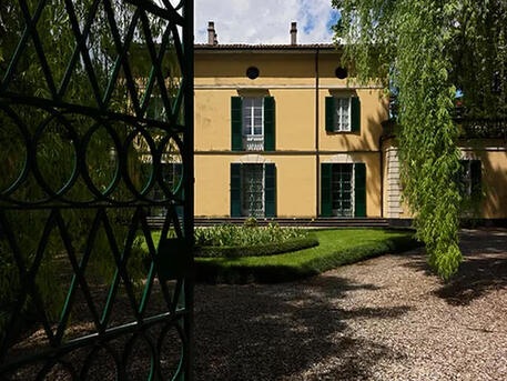 Una veduta esterna di Villa Verdi © ANSA