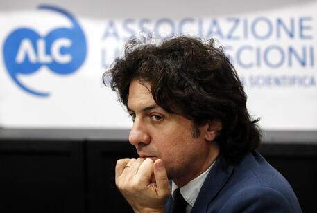 Marco Cappato durante la conferenza stampa dell'Associazione Luca Coscioni  in una foto d'archivio © ANSA
